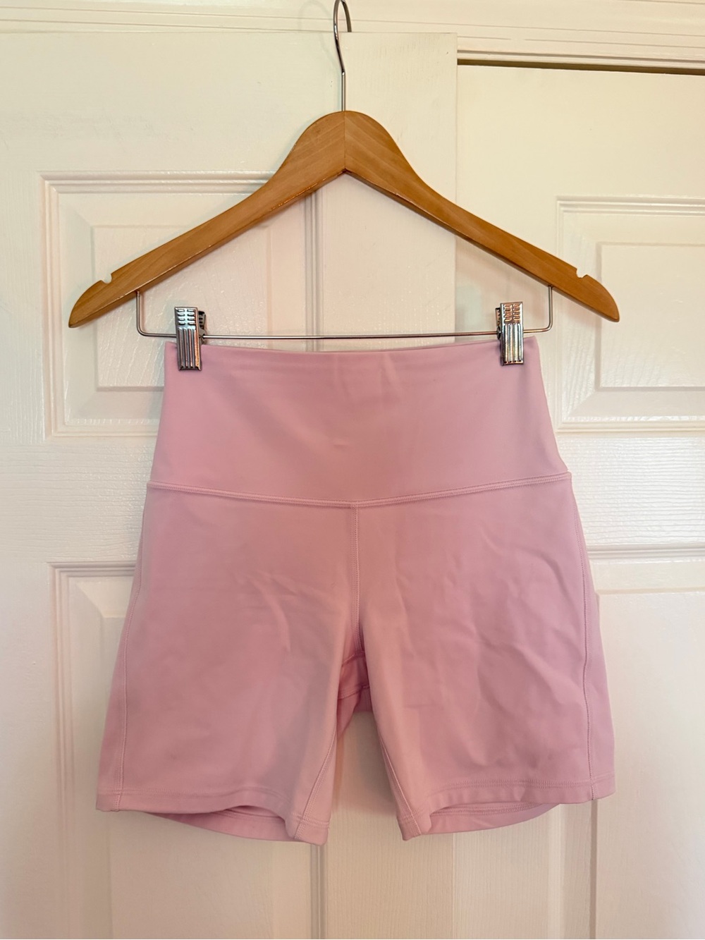 Lululemon Align High-Rise Light Pink Bike Shorts, Size 6